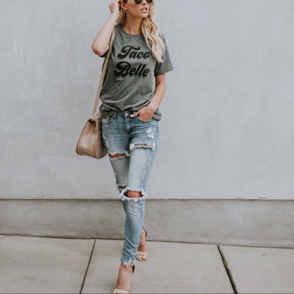 1 LEFT‼️Dawn Light Wash Skinnies - Picture 3 of 8